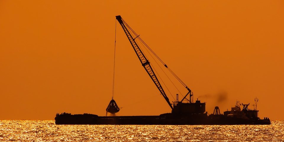 dredger-2104198_960_720